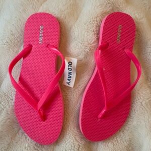 old navy flip flops! (have 3 pairs + bundle with other items to save $$)